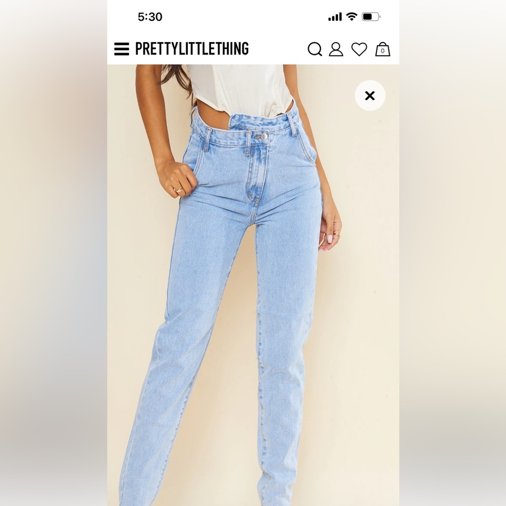 PrettyLittleThing asymmetric straight jeans